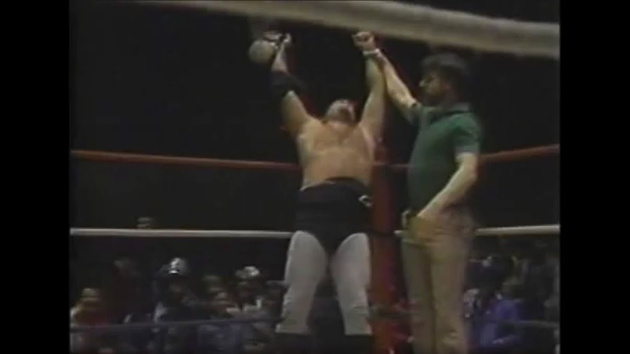 Jerry Lawler vs Eddie Gilbert Loser Leaves Town 1985 02 11 Memphis Wrestling