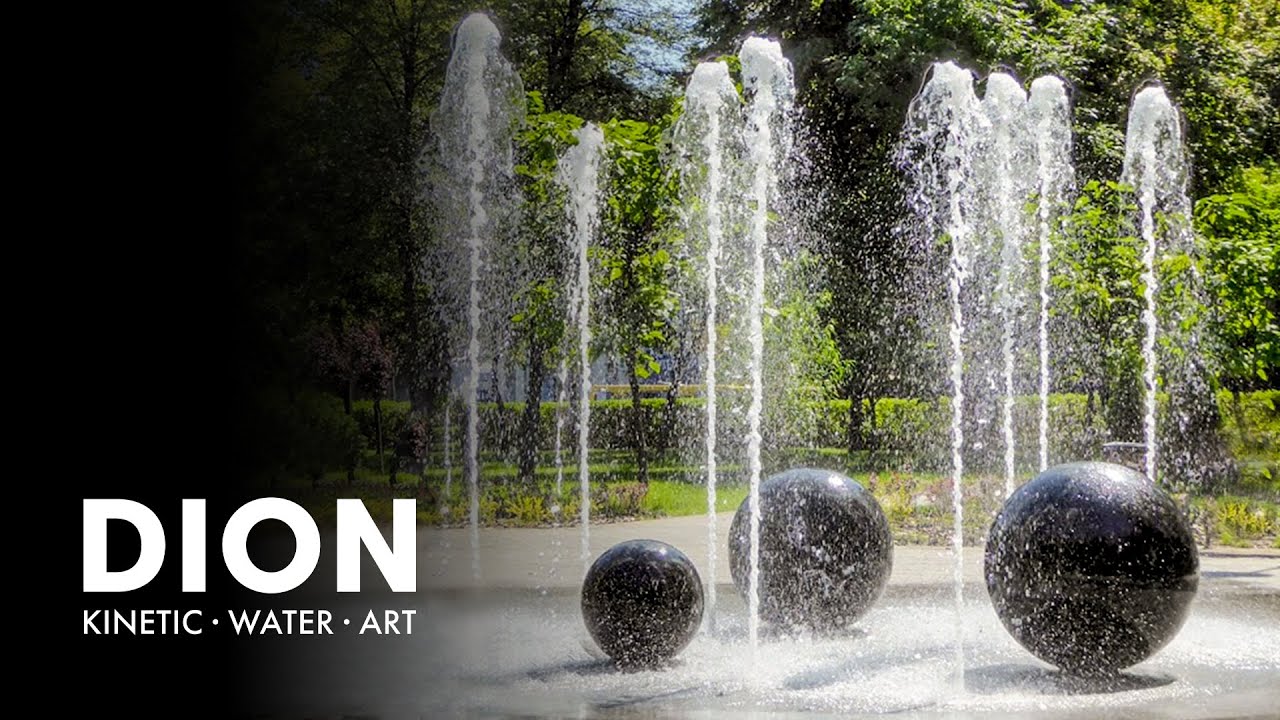 Interactive Fountain: Dancing Water Feature in Kurenivsky park