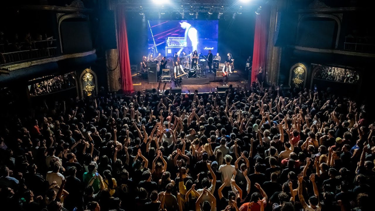Smells Like Teen Spirit - Seattle Supersonics with Symphony Orchestra live in Buenos Aires