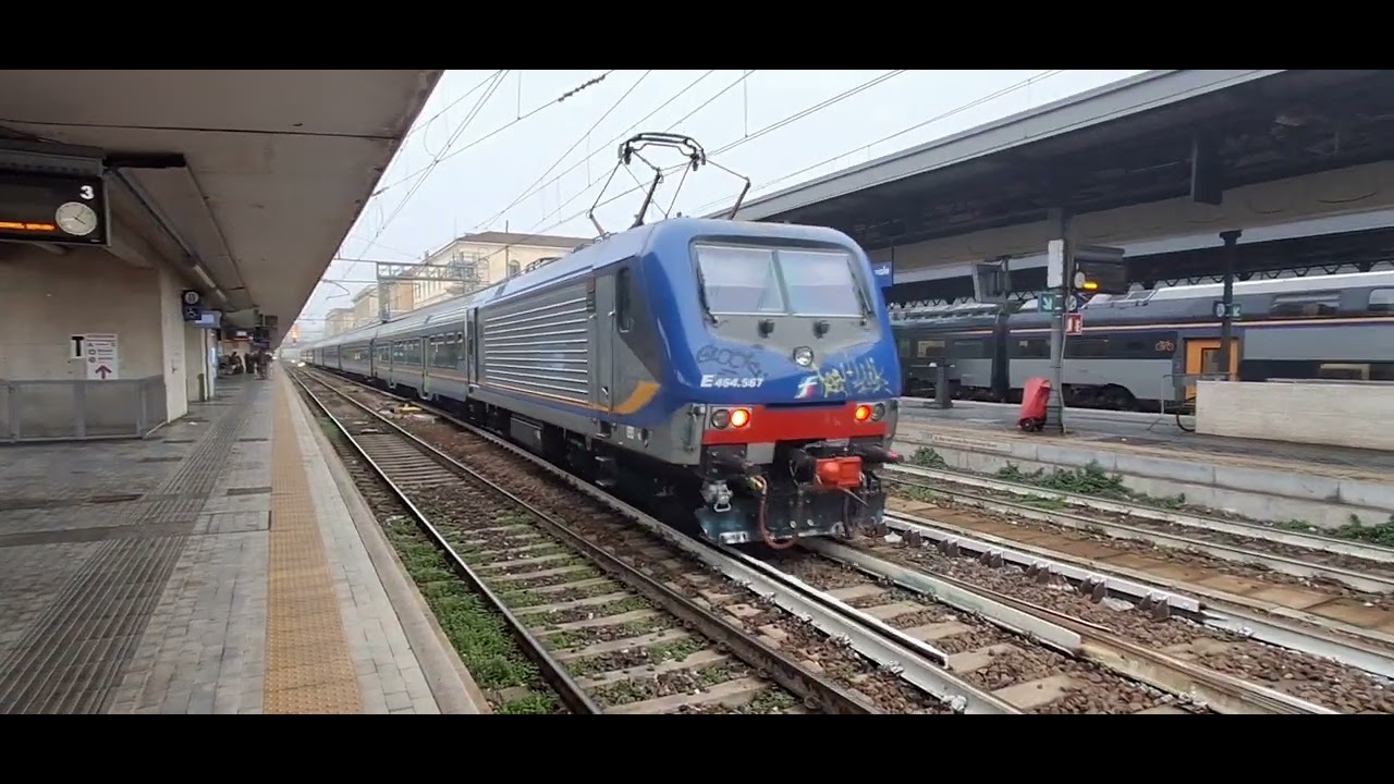 Partenze e arrivi a Ferrara e Bologna Centrale