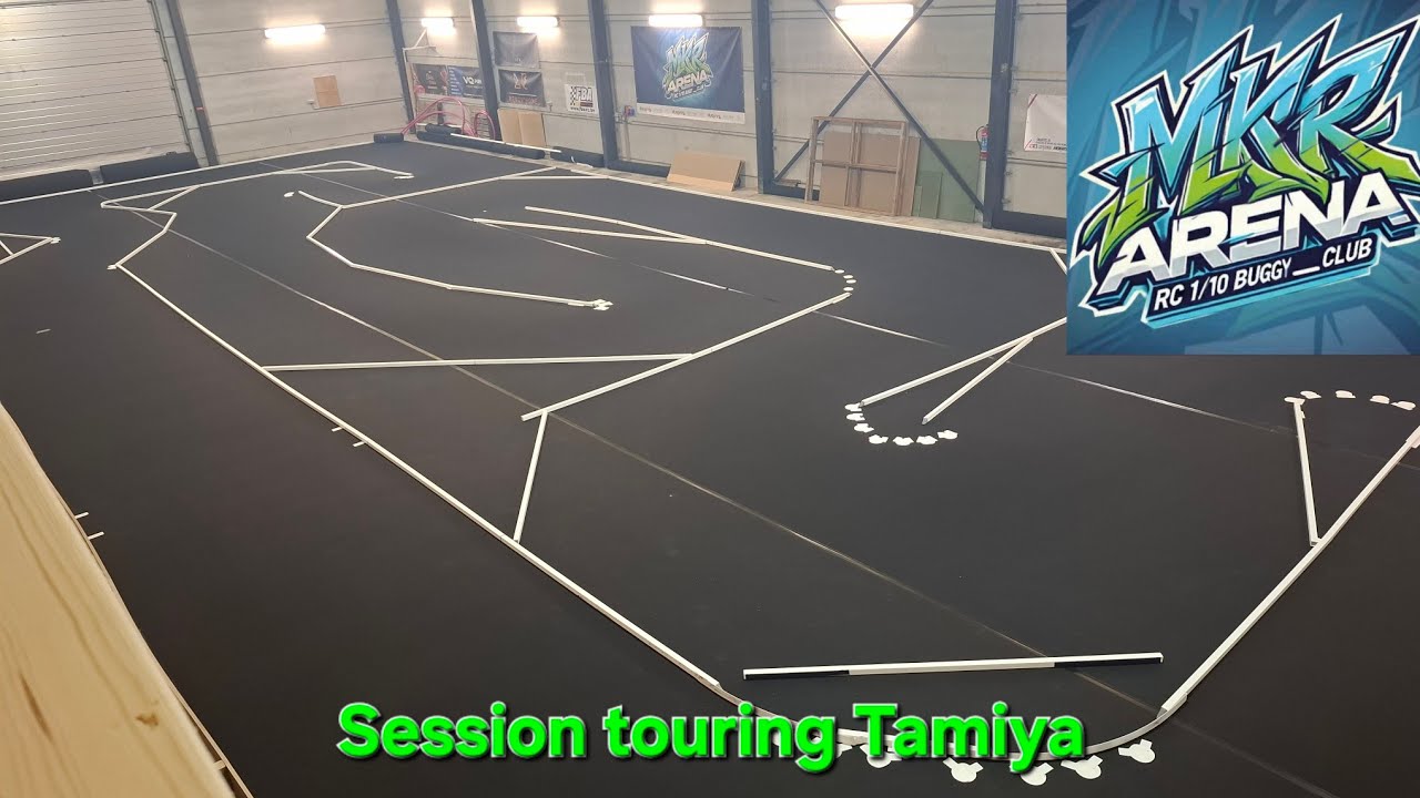 Session touring avec les Tamiya à MKR Arena