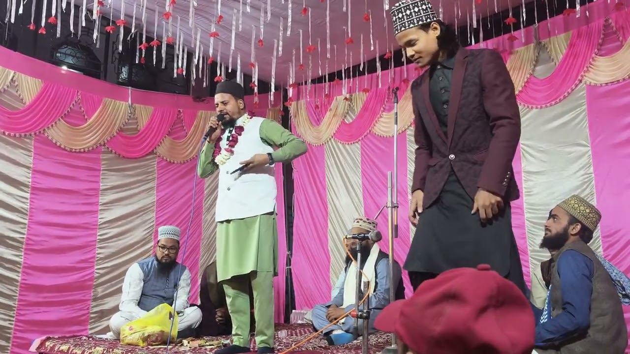 Jahan Ka Badla Hai Manjar Mere Sarkar Aaye Hain Hafiz shahnawaz razvi sahab 😘 @amir.raza.siddiqui.78