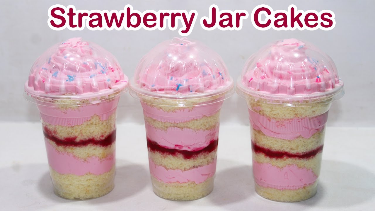 Strawberry Jar cakes 😍