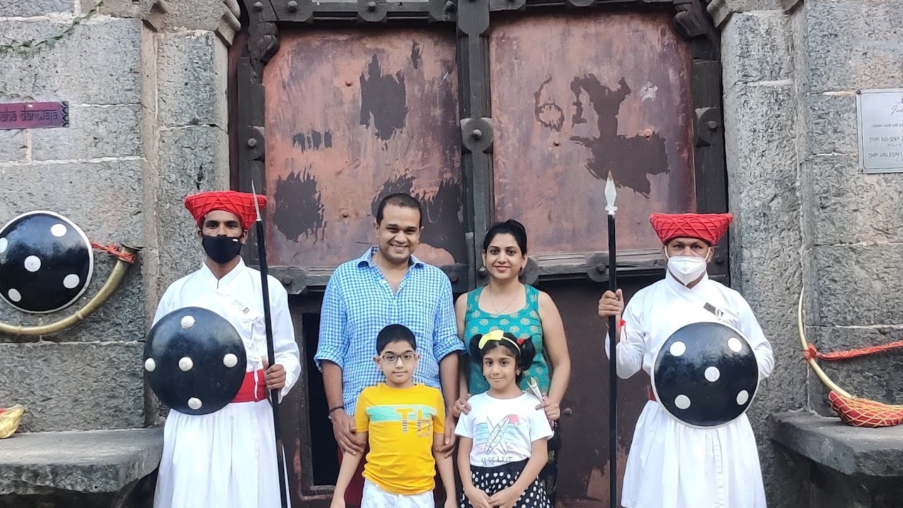 The majestic Fort Jadhavgadh