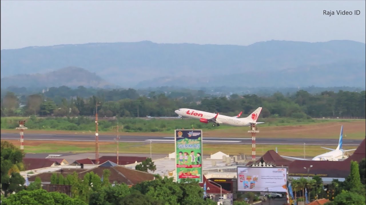 Take Off Lion Air, Nam Air, Batik Air, Air Asia, Citilink dan Garuda Indonesia di Bandara Adisucipto