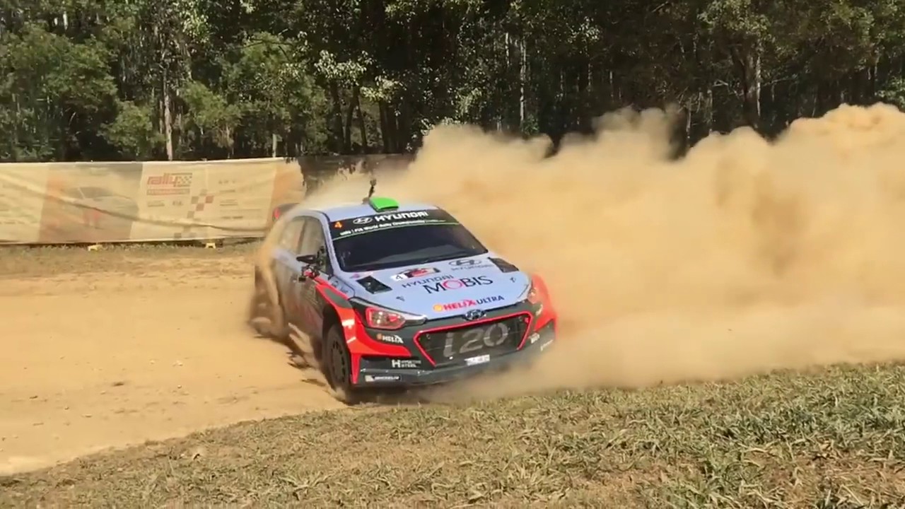 Hayden Paddon Rally Australia 2016 - Hayden Paddon - John Kennard / Incredible Hairpin U-turn Drift