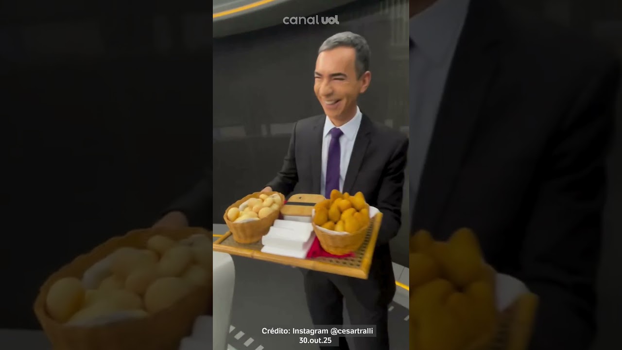 C&eacute;sar Tralli se despede do Jornal Hoje e recebe coxinhas de Ana Maria Braga
