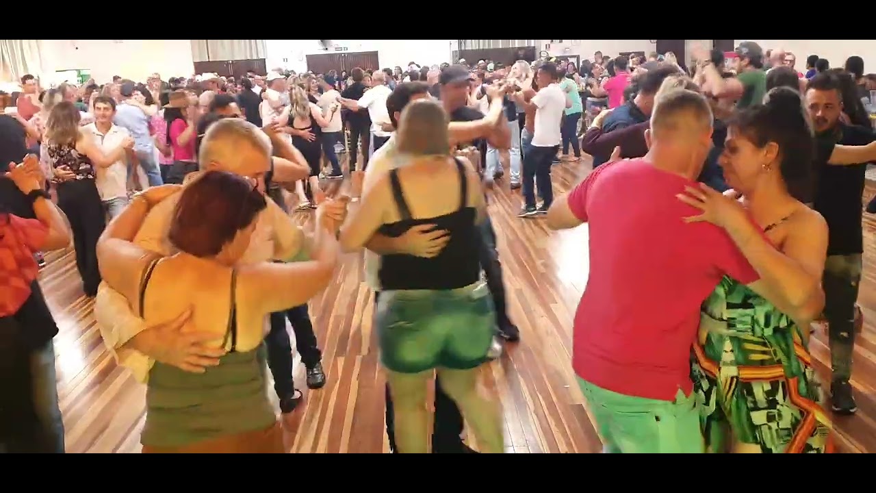 Se Embora Dançar Forró COM VALMIR PASA NO BAILÃO