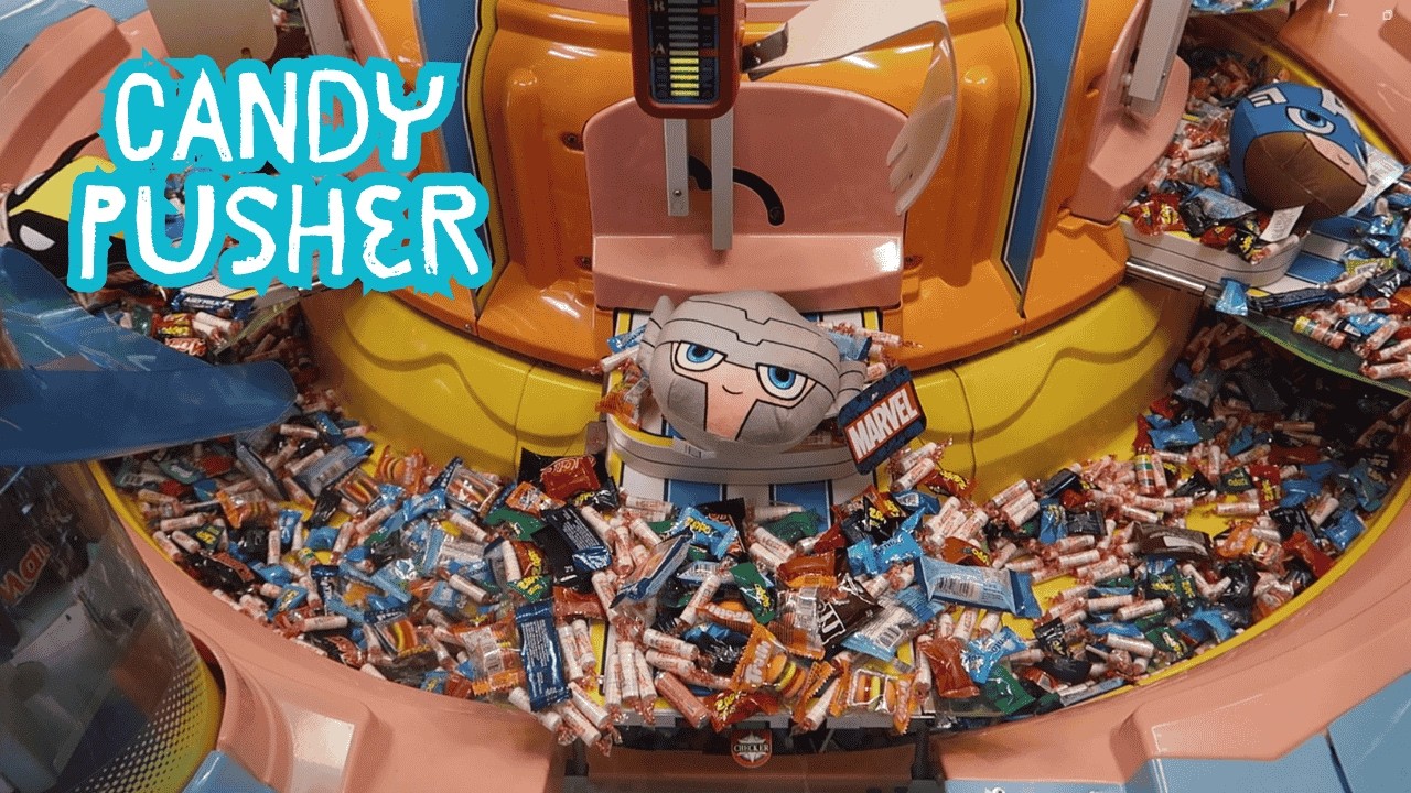 Выигрыш джекпота в Candy Pusher!! Аркадный автомат BIG SWEET LAND - плюшевые игрушки, леденцы, сл...