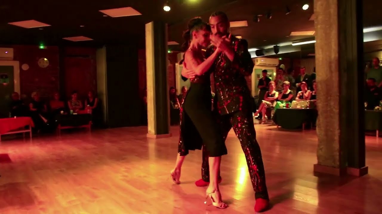 Yanina Muzyka y Emmanuel Casal - Así se baila el tango - Tanturi - Alberto Castillo