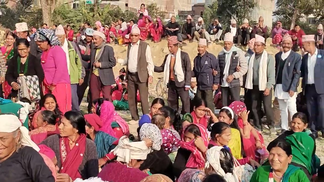 बल बहादुर बोगटी र दार्चुला कि महिला बैनी को भब्य डेउडा भल्का हाट बजार मा सुनेर सेअर गरि दिनु होला ?