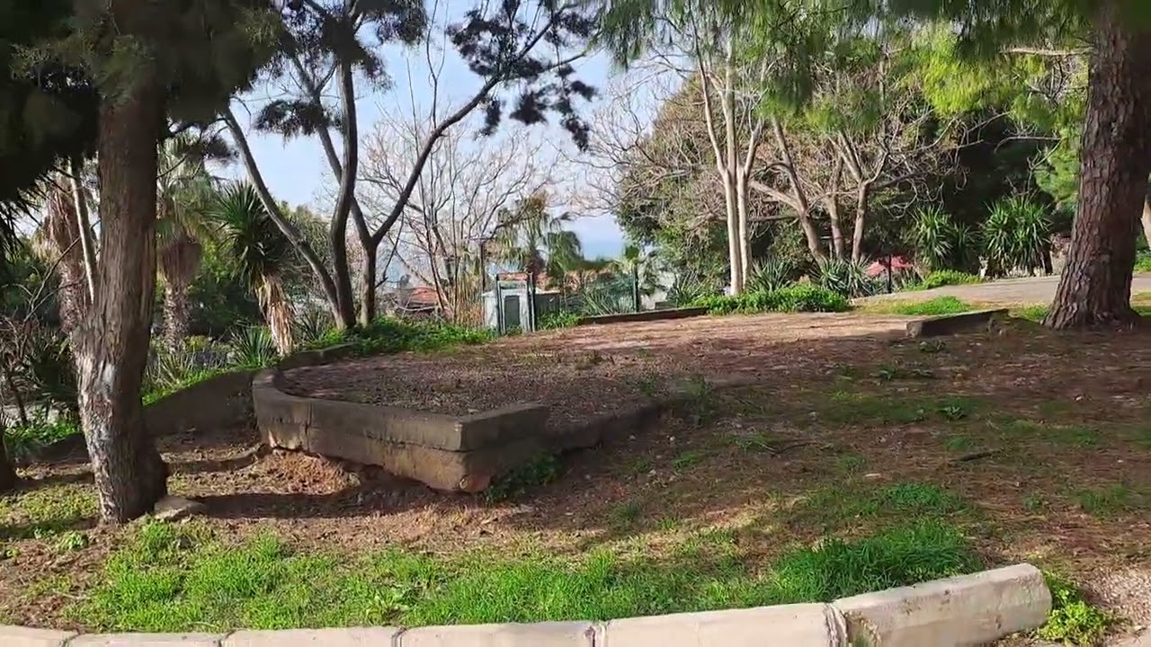 Bugun ataturk parkındaki,hayal kahvesine dogru gidiyorum #kahvaltımız var