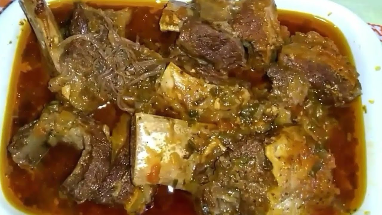 COSTELA BOVINA GUISADA na PRESSÃO