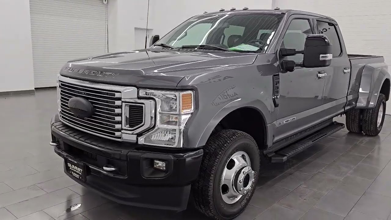 2022 Ford Super Duty F350 DRW LARIAT Grey Used. walk around for sale in Fond Du Lac, Wisconsin,