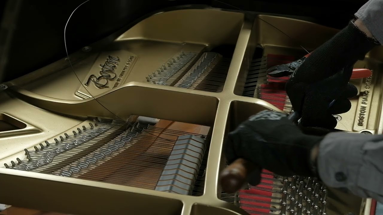 CHANGE PIANO STRING YOURSELF! Less than 30 min. Start to Finish (Grand Pianos)