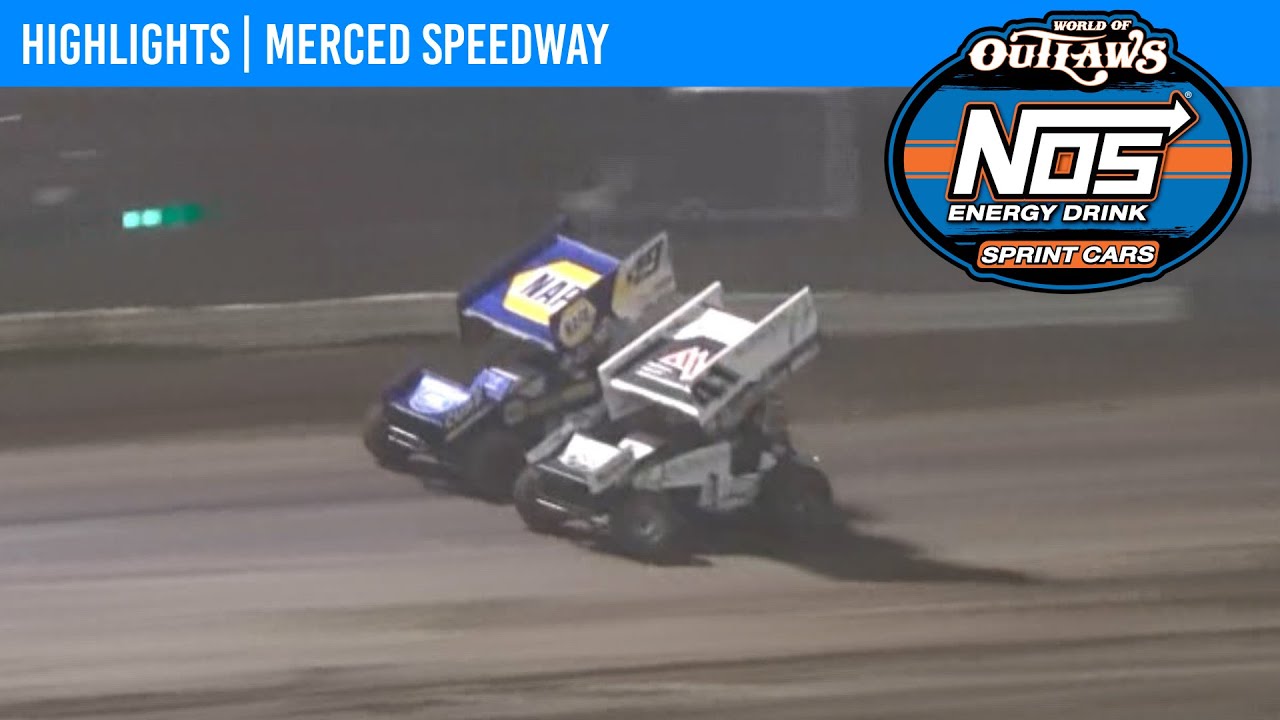 Гонки на энергетических напитках World of Outlaws NOS на трассе Merced Speedway, 18 марта 2022 г....