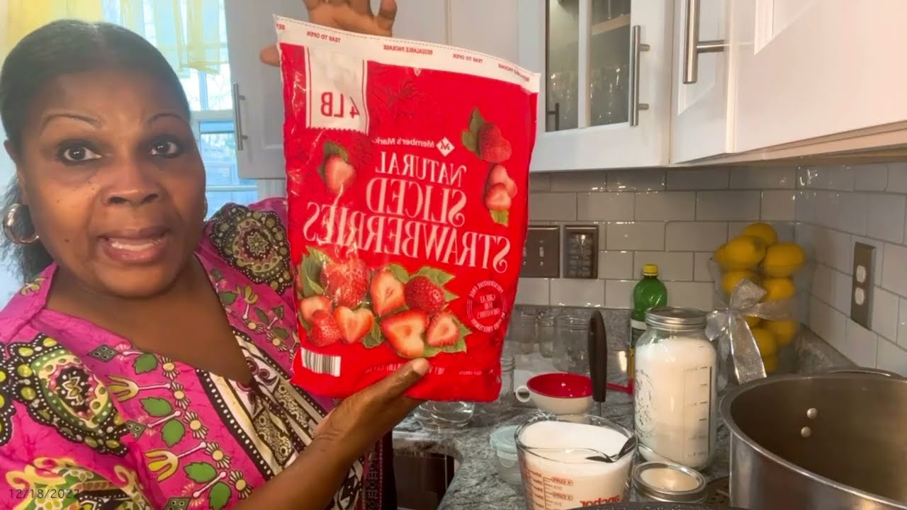 Easy Strawberry 🍓 Jam From Frozen Strawberries(No Pressure Canner Needed)