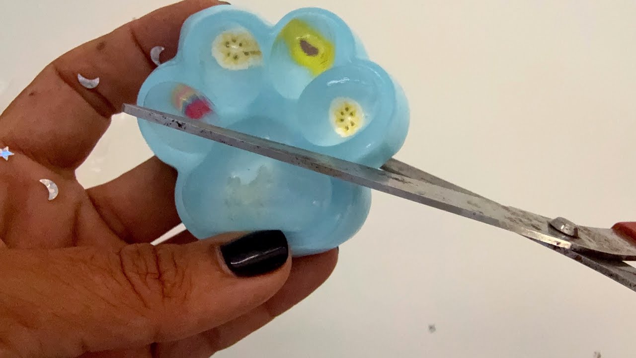 I Cut a Gel Paw… and This Happened 😳