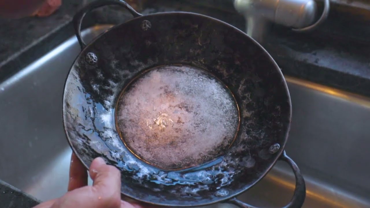 Saving a carbon steel skillet