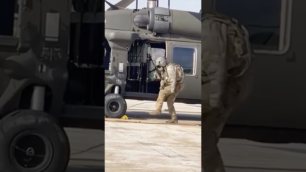 Amazing dances and hand gestures from the ground crew 😍🇺🇸 #military #airforce #pilot #us #amy #