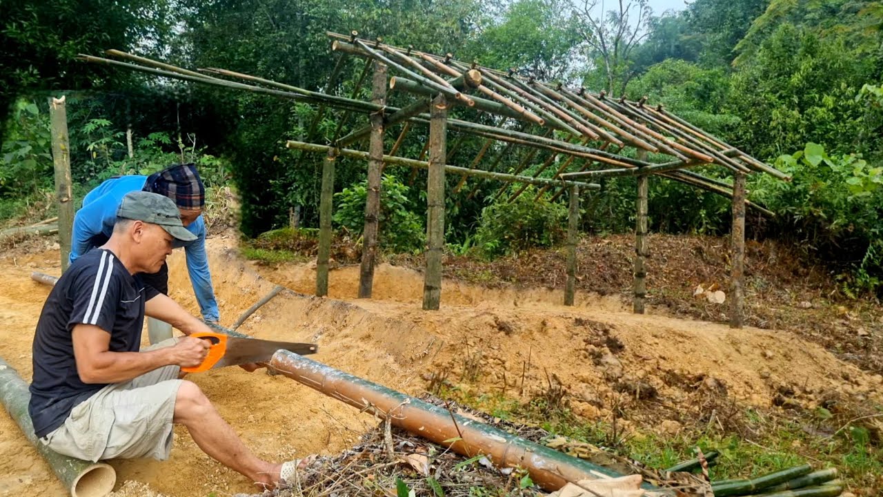 Build a bamboo house frame. with the help of a kind gentleman