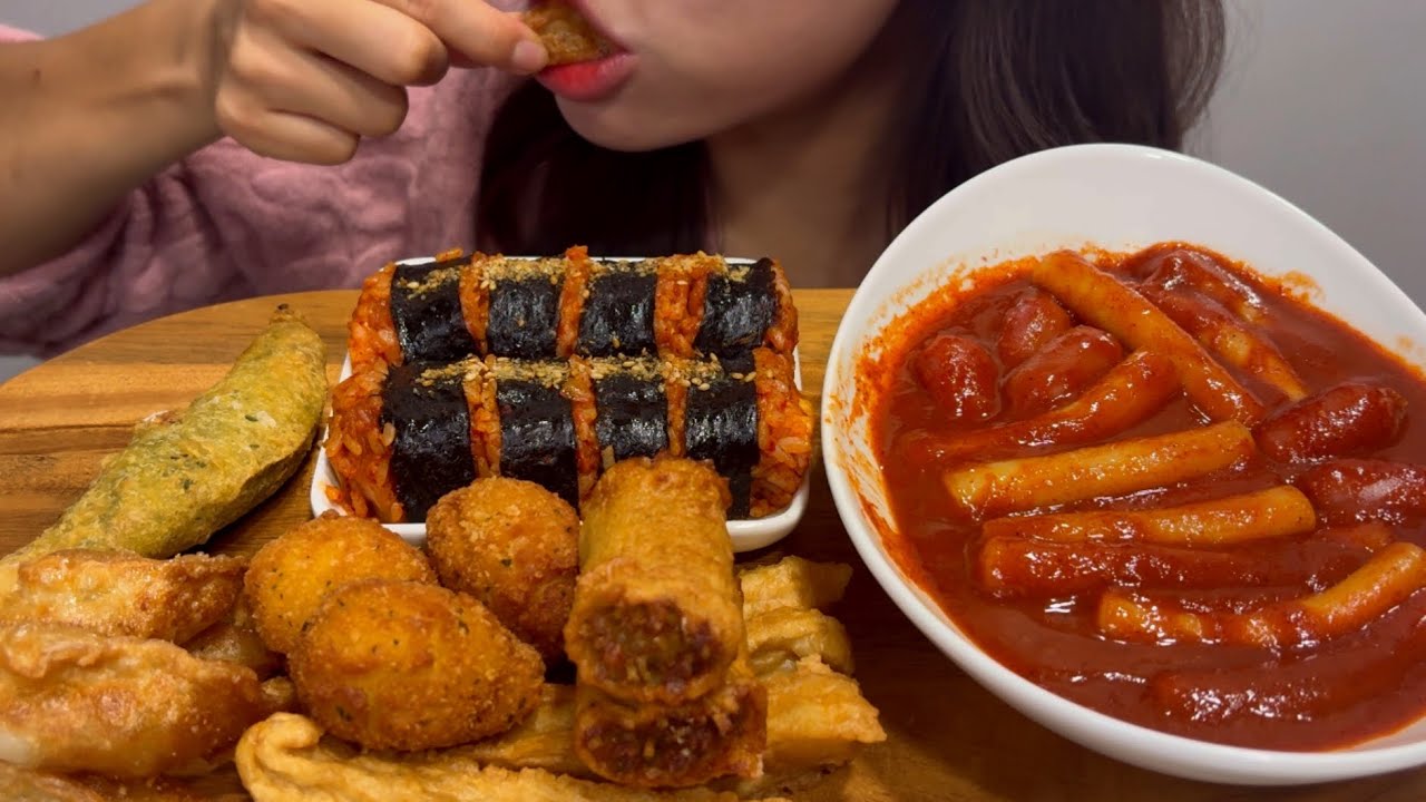 오늘은 신전떡볶이에 치즈김밥&튀김까지!! 먹방 ASMR