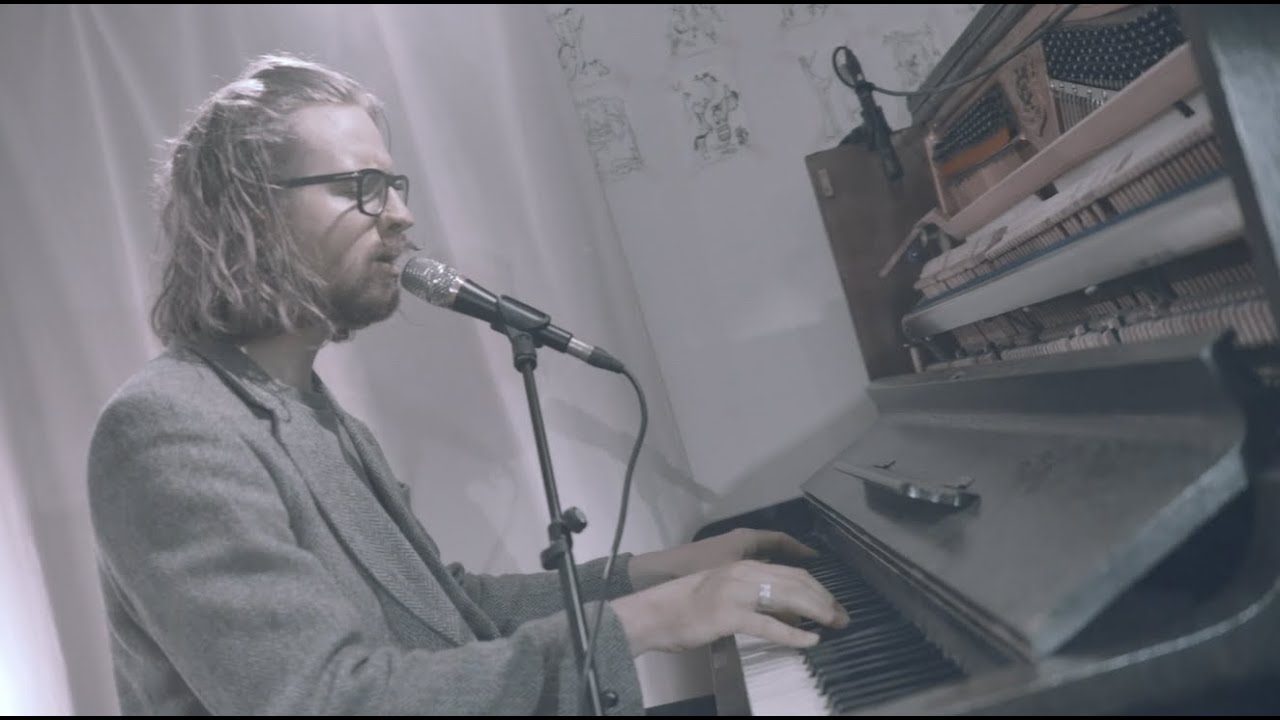 JOE STYPPA -  STUDIO PERFORMANCE /// CONTINUOUSLY