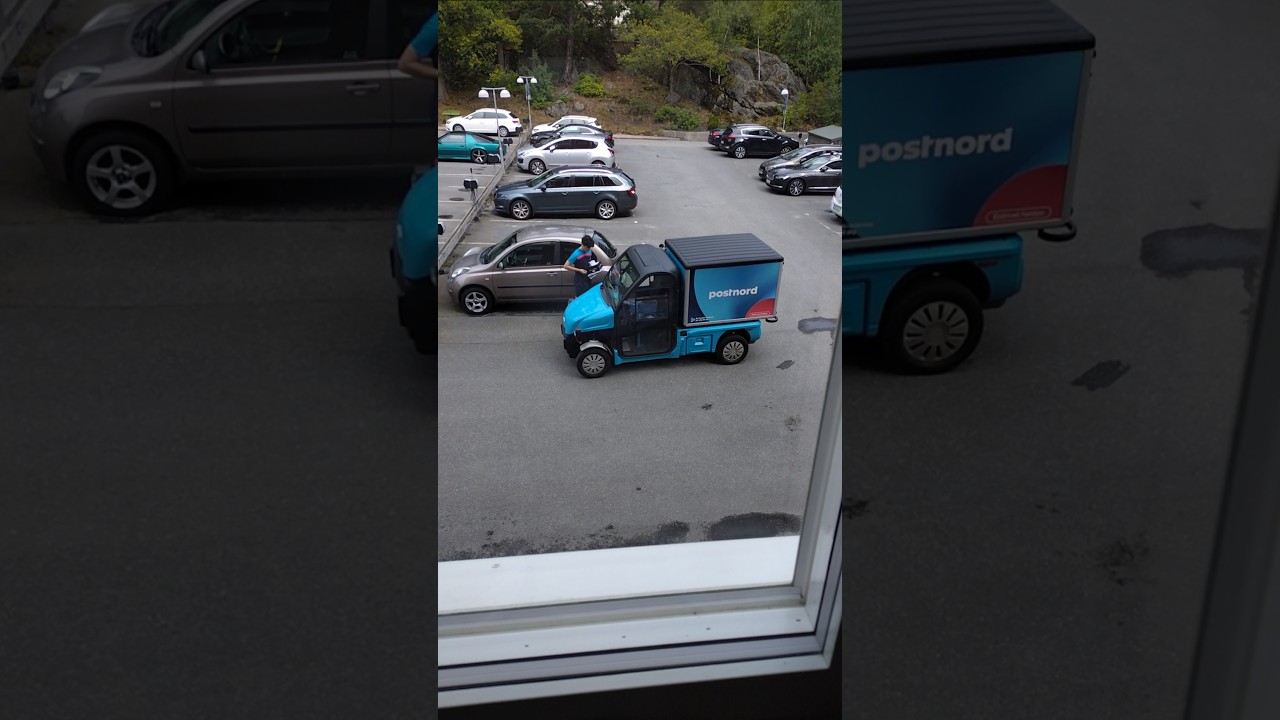 The postman always rings twice 😁📯