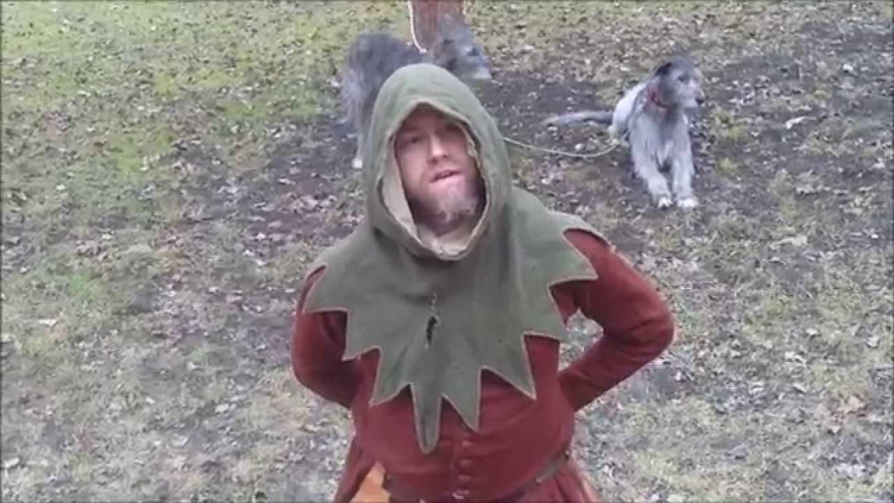 10 ways to wear your hood
