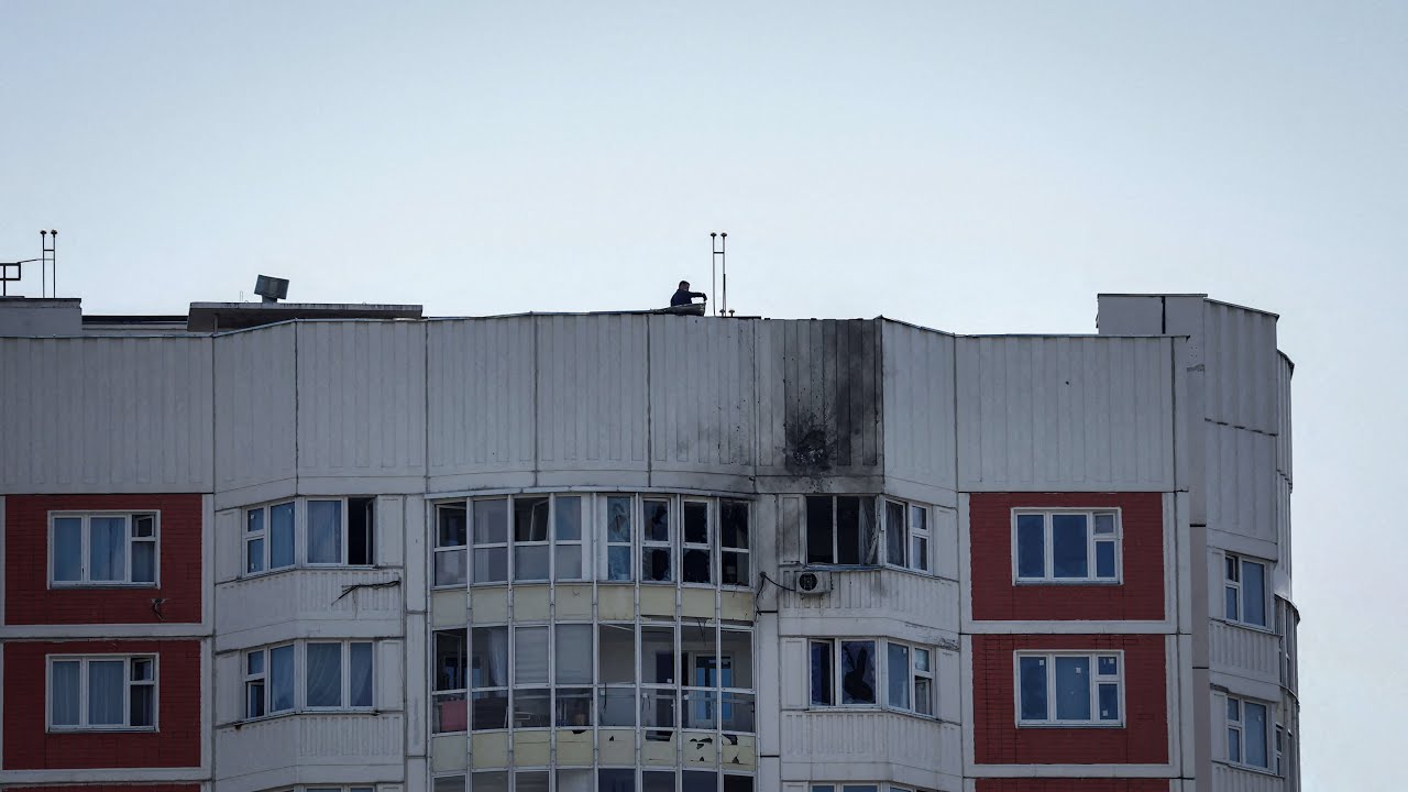Edifícios de Moscovo atingidos por drones