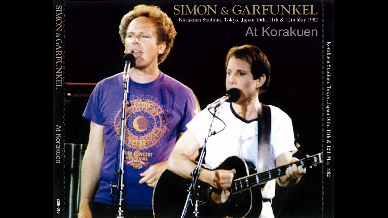 Simon and Garfunkel Bridge Over Troubled Water Live 1982