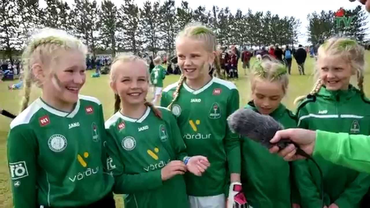 Símamótið 2015 - viðtöl við iðkendur, gesti og starfsfólk.
