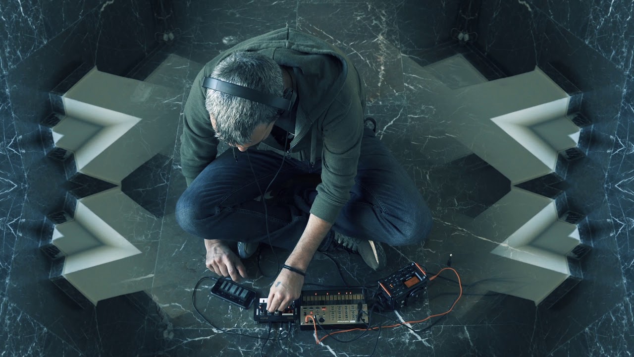 Stefan Torto - Rising (Live Performance for The Psychedelic Muse)