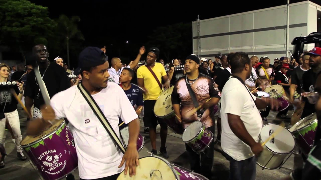 Vai-Vai Passeio na Bateria Pegada de Macaco