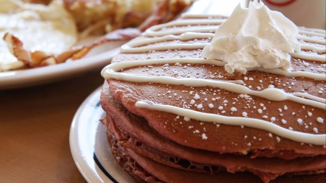Breakfast Chains That Sadly Might Not Be Around Much Longer