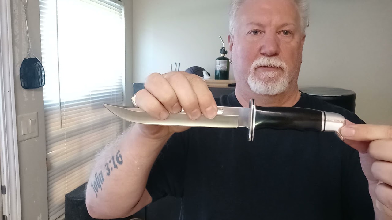 Buck knife 120 vs Buck knife 124  test cutting and stabbing