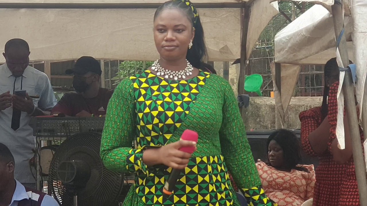 Original Famous Nkwa group Live performance led by Ejima Singer