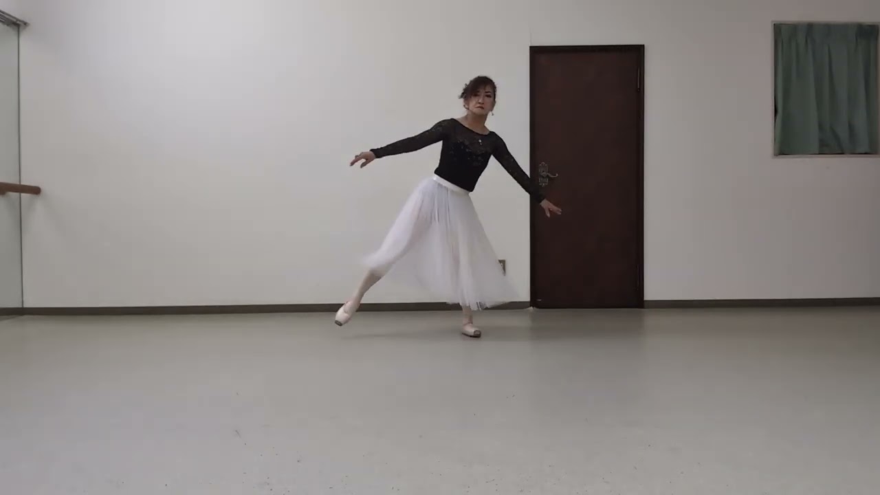 Simda Naoko ballet studio