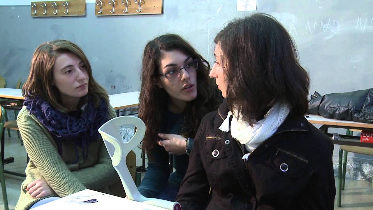 Voce di Strada - IIS Parmenide Roccadaspide : cortometraggio 