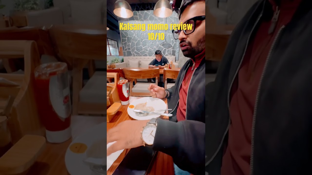 Kalsang chicken momo review #100% recommended #viral #kalsang #momos #chickenrecipe #viralmoment