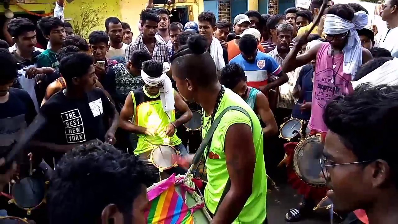 Tiger dance metal tasa old settlement Mata puja friends club 2017 kharagpur