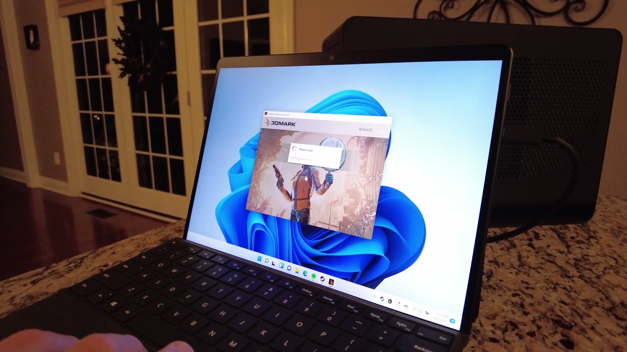 Surface Pro 8 + EGPU + Internal vs External Monitor!   HD 1080p   HD 1080p