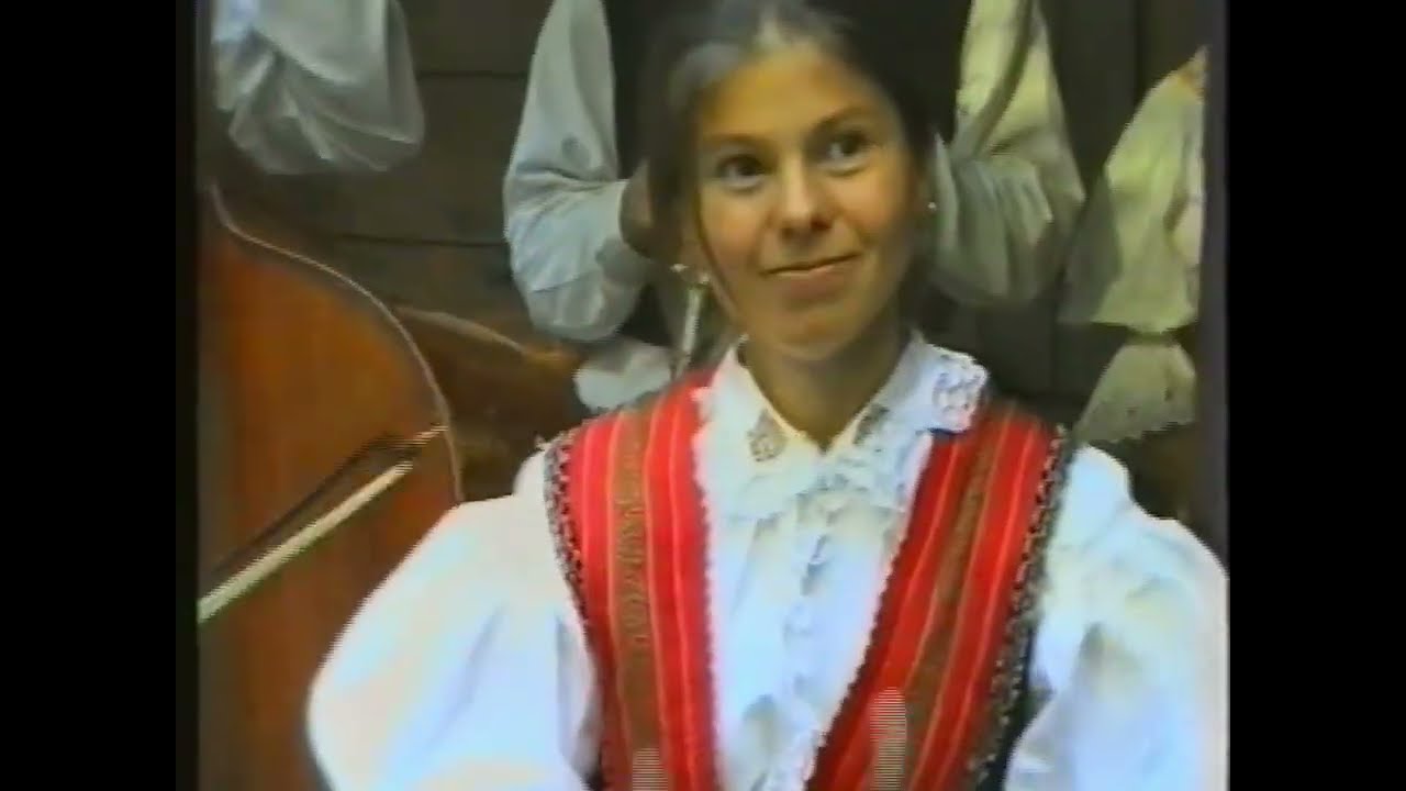 Čechovci - Počúvaj, počúvaj + sada skočných z Kyjova ... digitalizace VHS