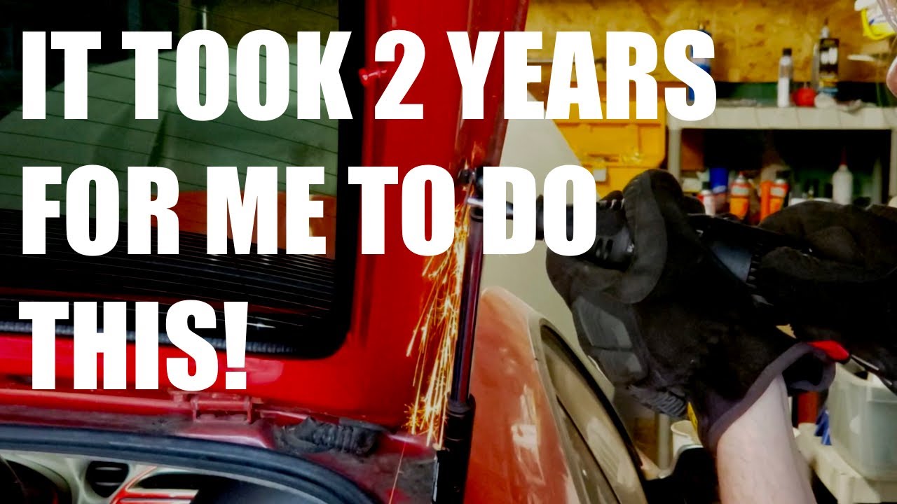 Replacing my Hatch Struts for my Toyota Celica