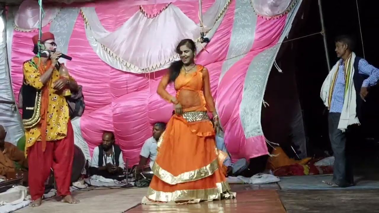 दिलवा ले गईले राजा बोतल में भर के जोकर मुनीब गोड़-गाई मरदह