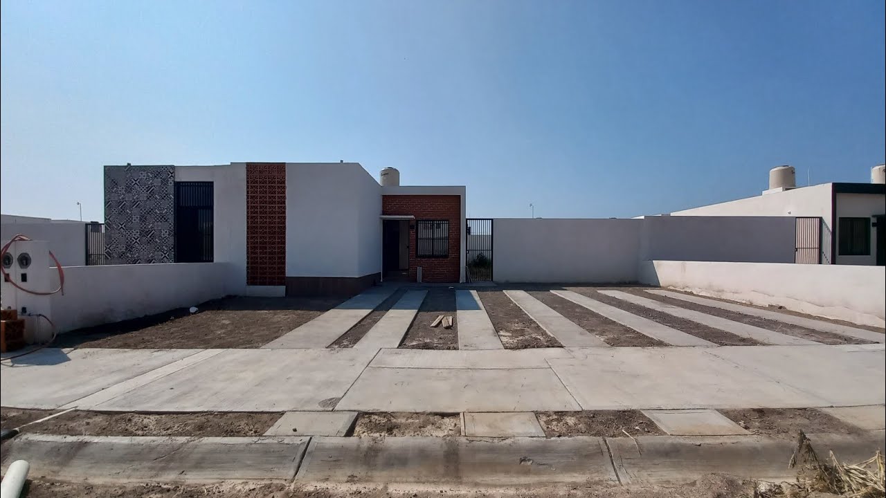 Casa en venta $1,875,000 de 2 recámaras, terreno de 13m x 20, en villa de Alvarez