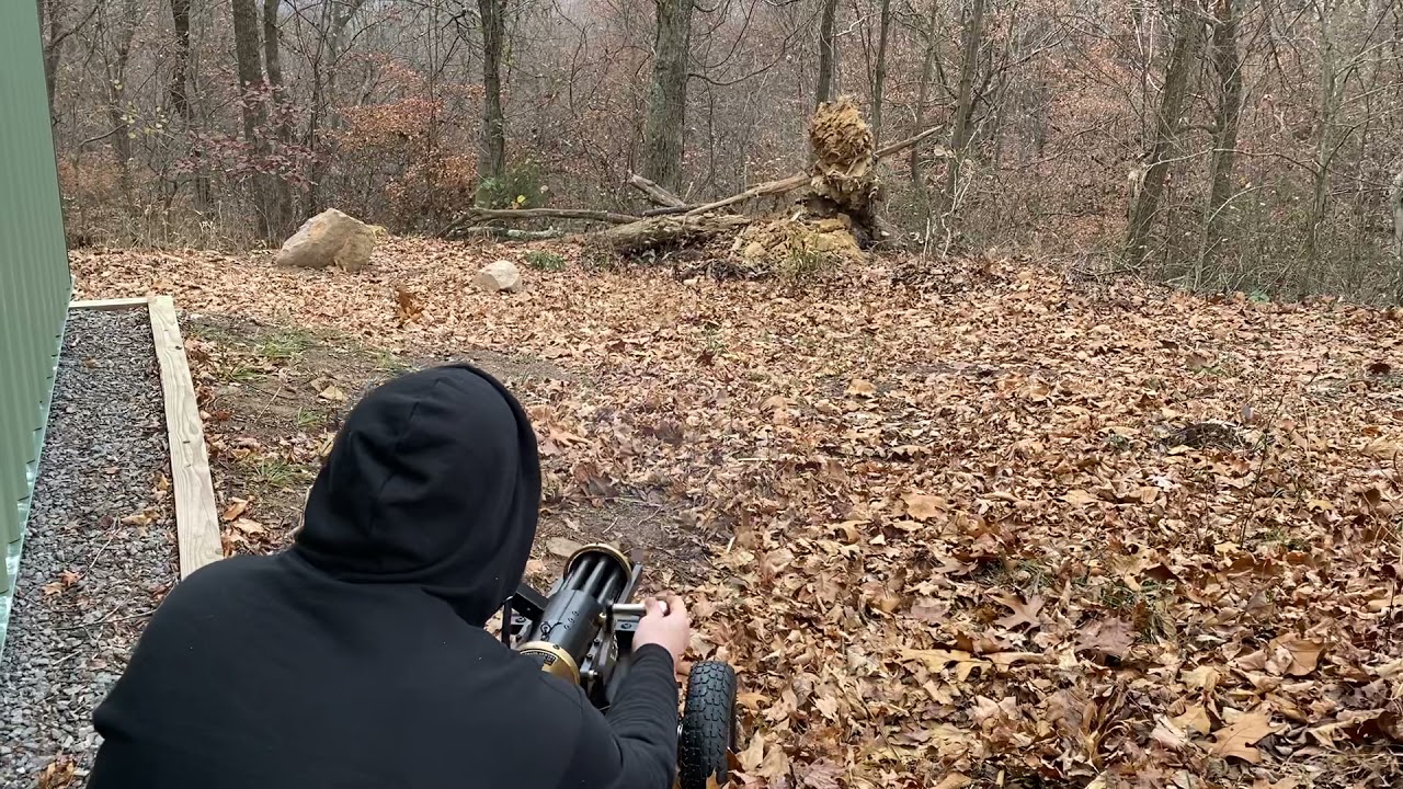 Tippmann Gatling gun knocks over the backstop