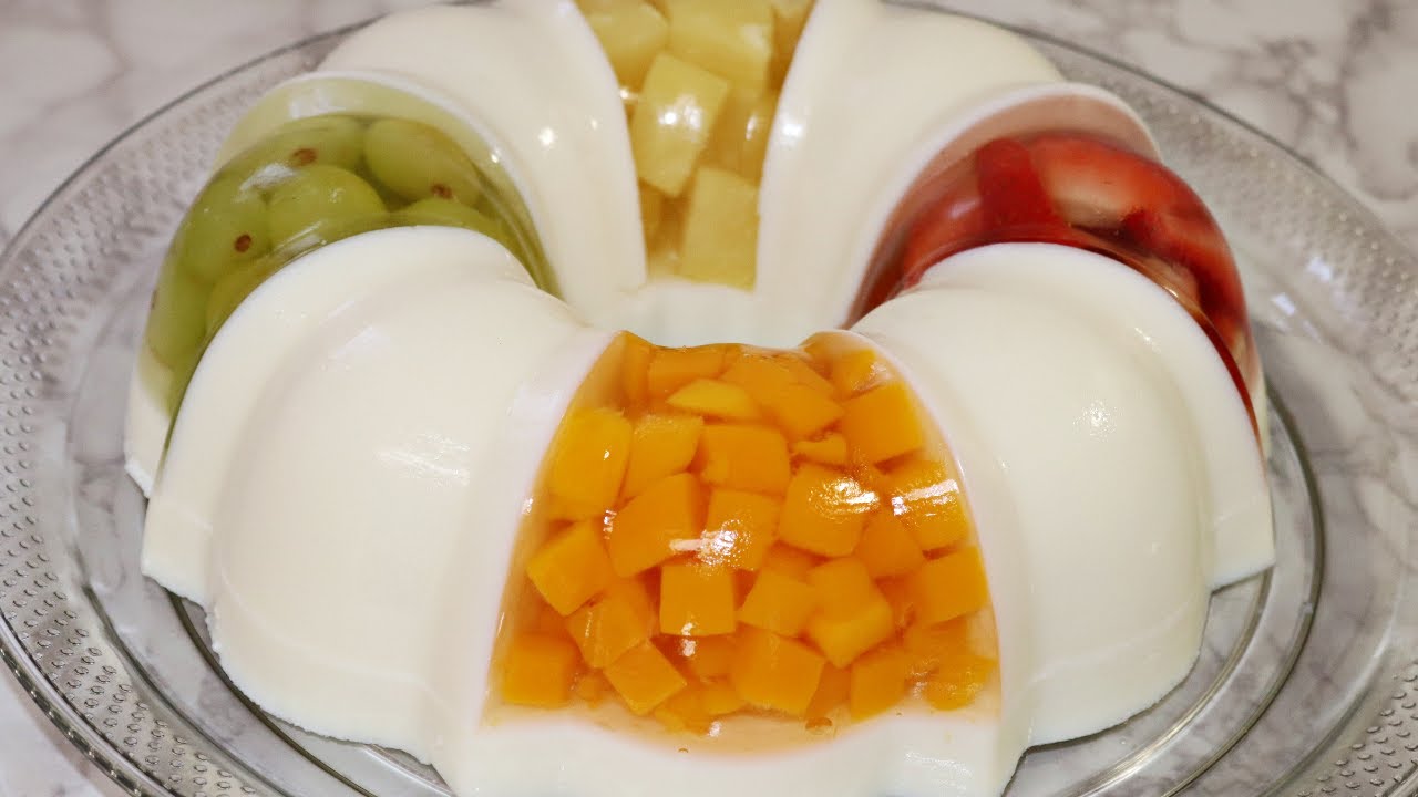 GELATINA DE SABOR COCO Y FRUTAS ENCAPSULADAS