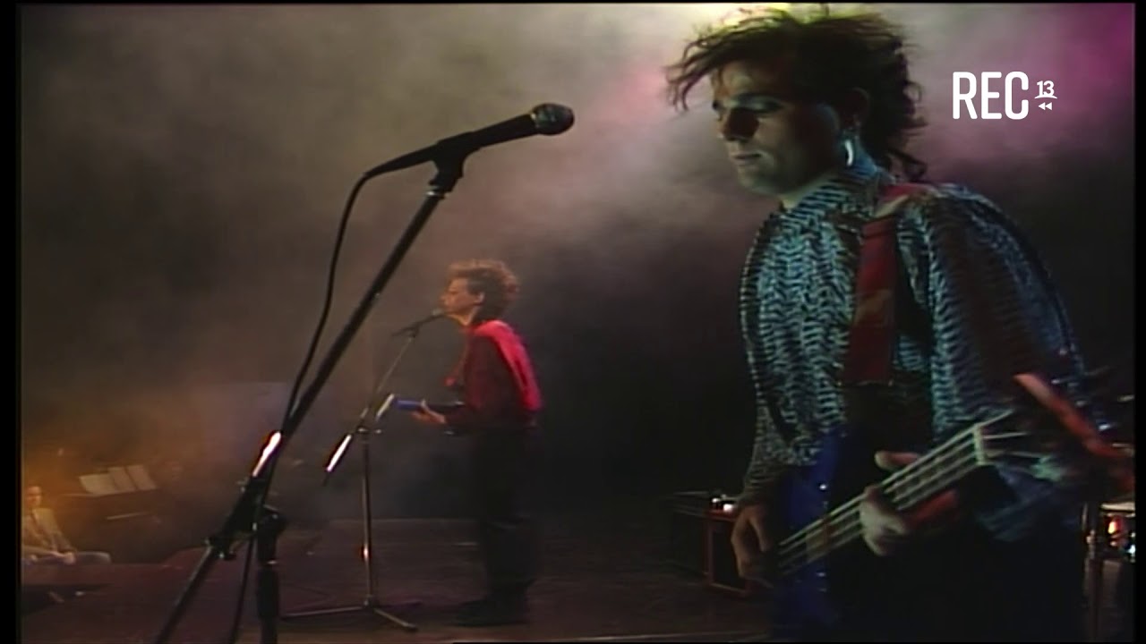Cuando pase el temblor de Soda Stereo en Martes 13 (1986)