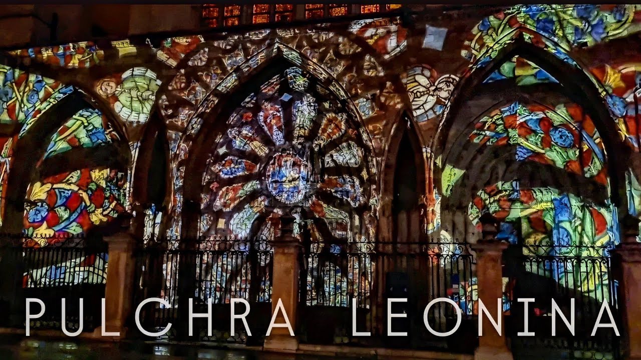 🔴Una HISTORIA NARRADA en PIEDRA🔴 Proyecciones Catedral de León 2025.